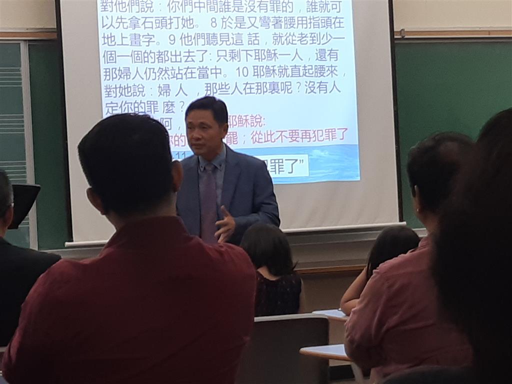 Paul Yang and his team are presenting the gospel among a population that need to experience the rest of Jesus among busy school and family lives.